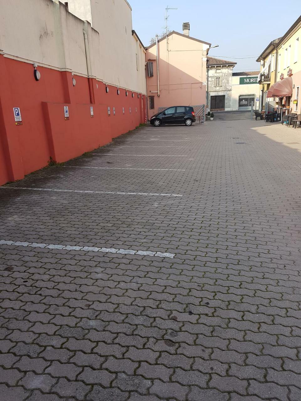 Albergo Ristorante Al Gallo Sanguinetto Exterior foto